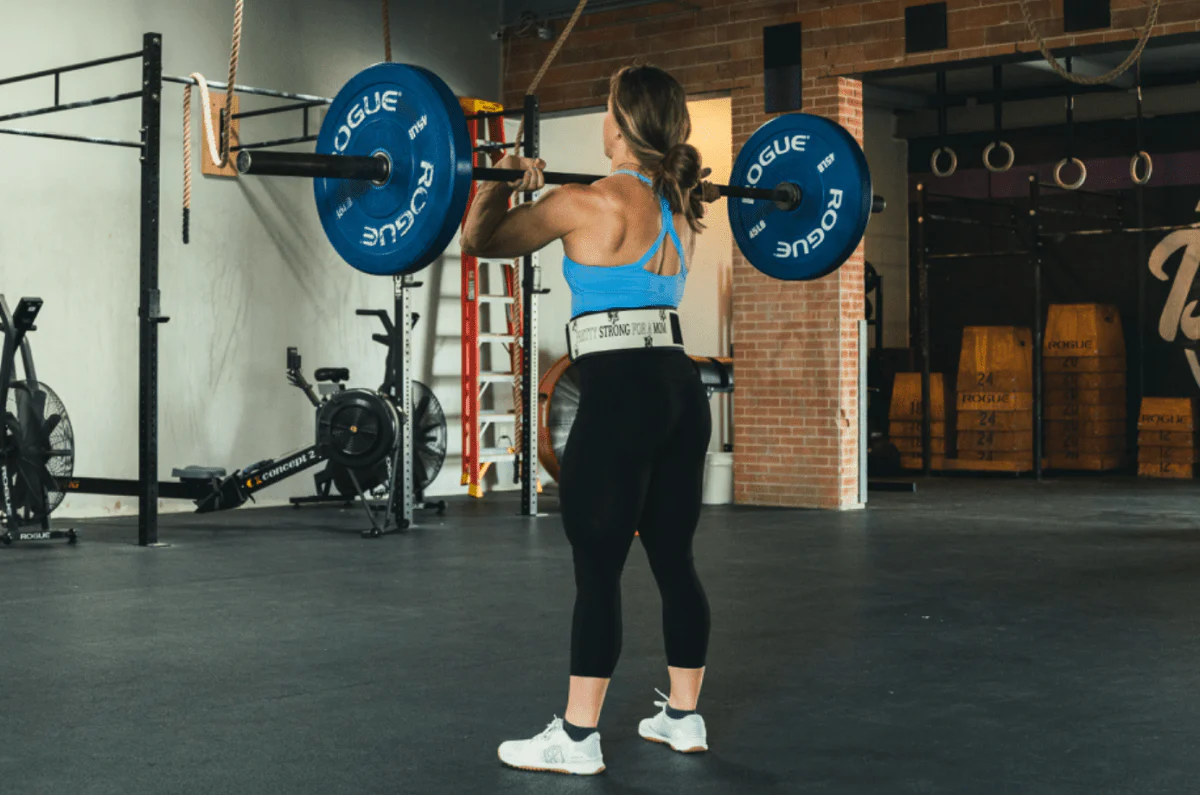 Pretty Strong for a Mom by Arielle Loewen 4" Weightlifting Belt - Image 9